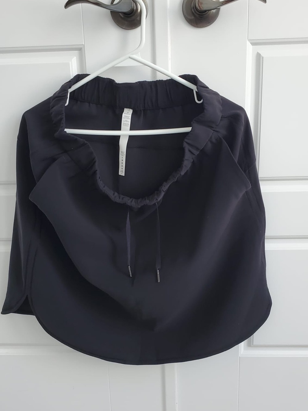 lululemon athletica Black Midi Skirt with Ruffle Waist